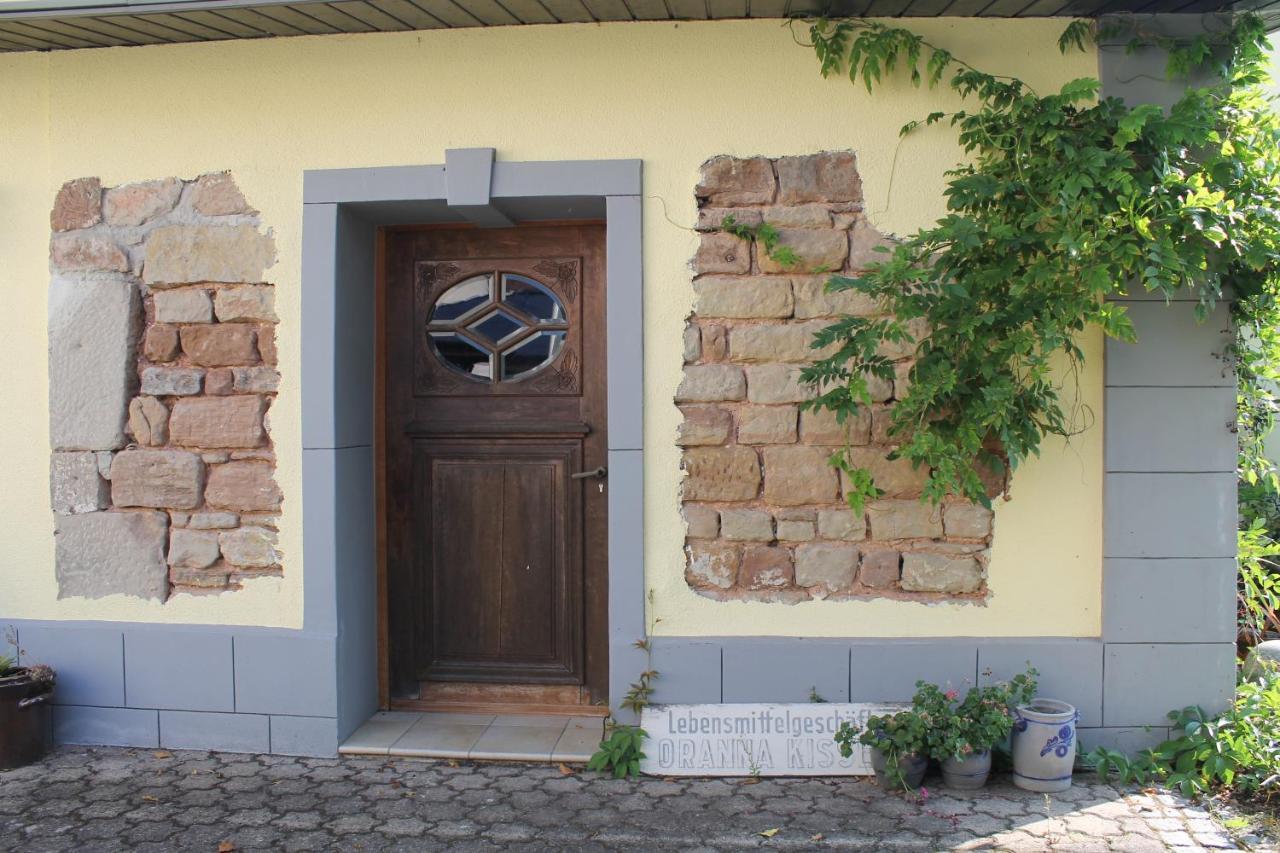 Ferienwohnung Ades Haus - wenn's gemütlich sein darf! Überherrn Exterior foto