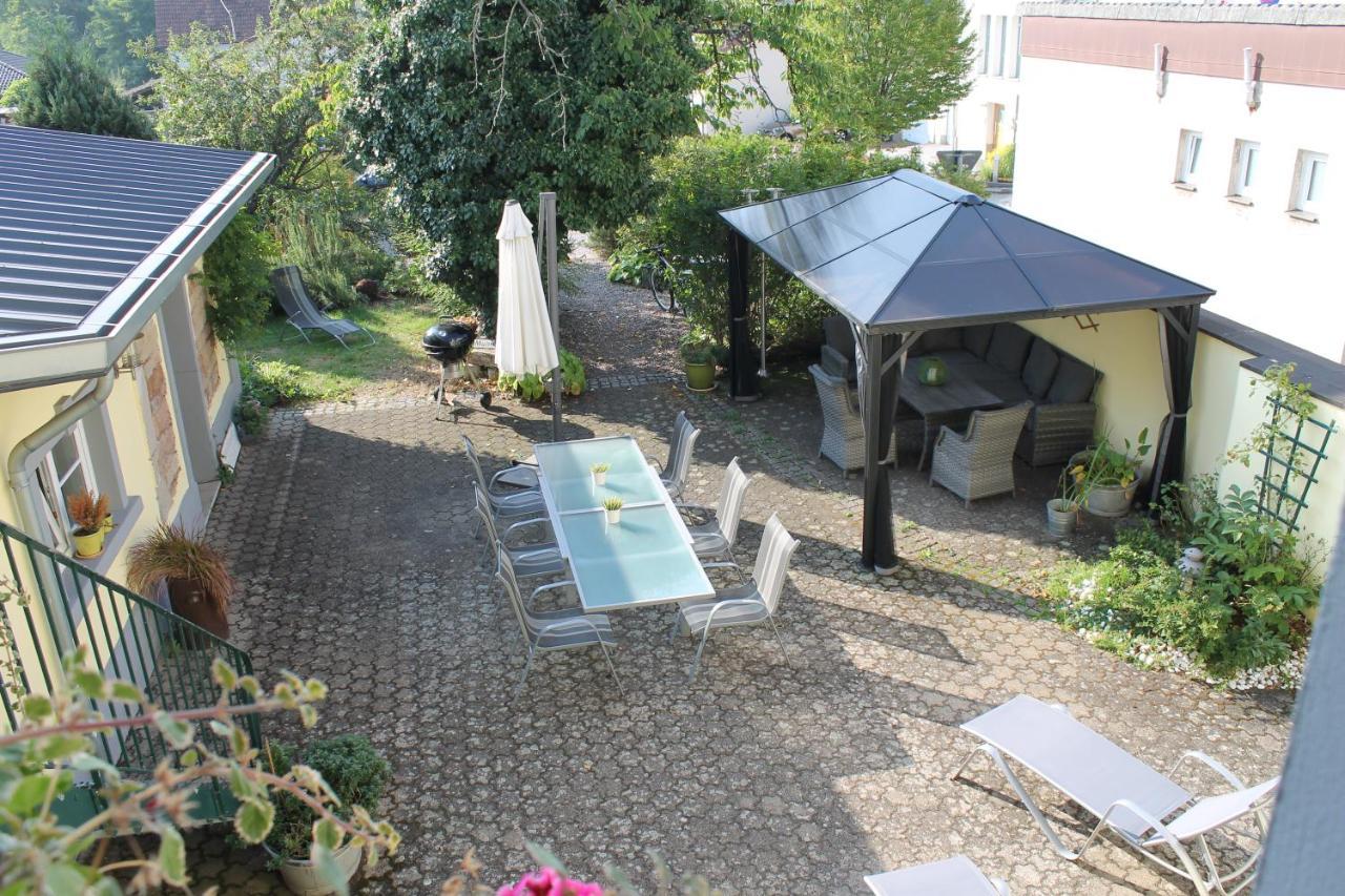 Ferienwohnung Ades Haus - wenn's gemütlich sein darf! Überherrn Exterior foto
